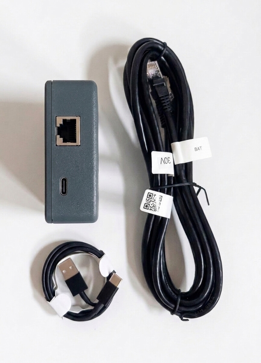 Ingresso RJ45 RS485 e presa di alimentazione USB-C del box EG4 Monitor